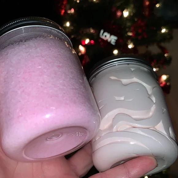 Berries n Cream Whipped Body Butter Bath / foot Salts Soak Set Smells Delicious
